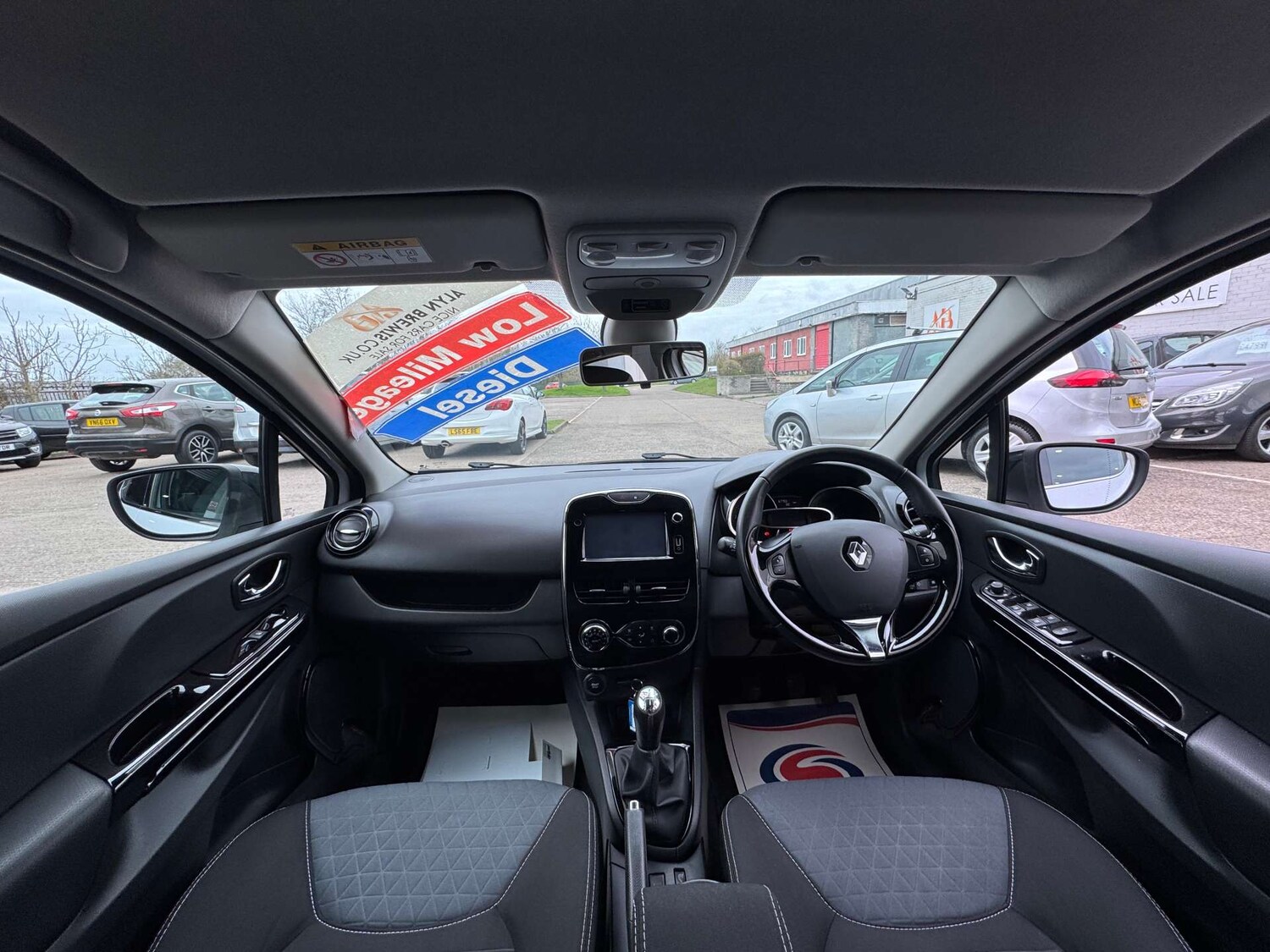 Used Renault Clio 2014 for sale - 78091335: Photo 36