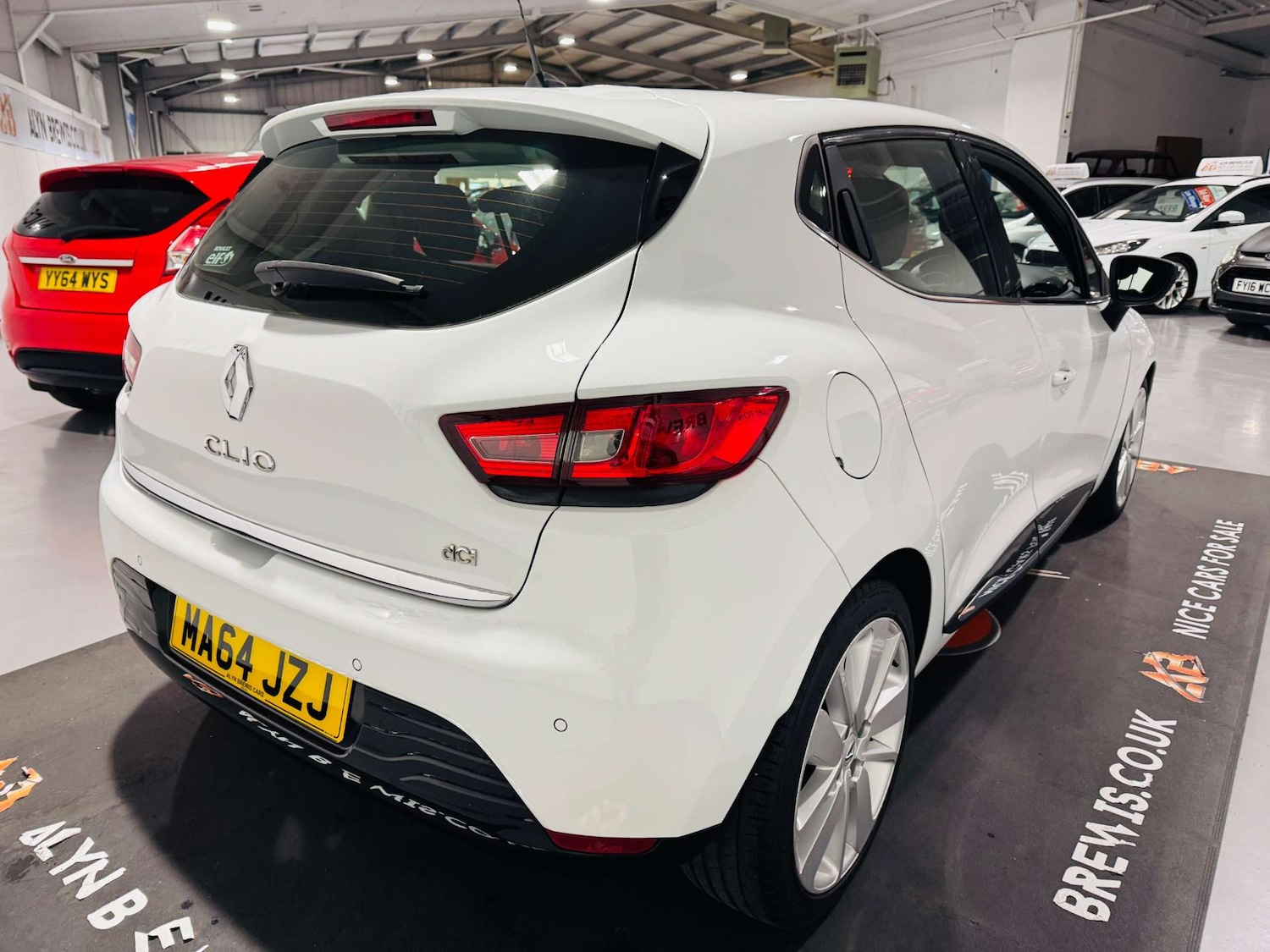 Used Renault Clio 2014 for sale - 78091335: Photo 4