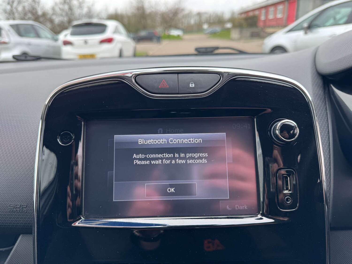 Used Renault Clio 2014 for sale - 78091335: Photo 40