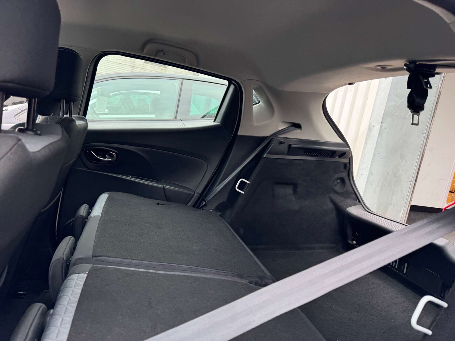 Used Renault Clio 2014 for sale - 78091335: Photo 57