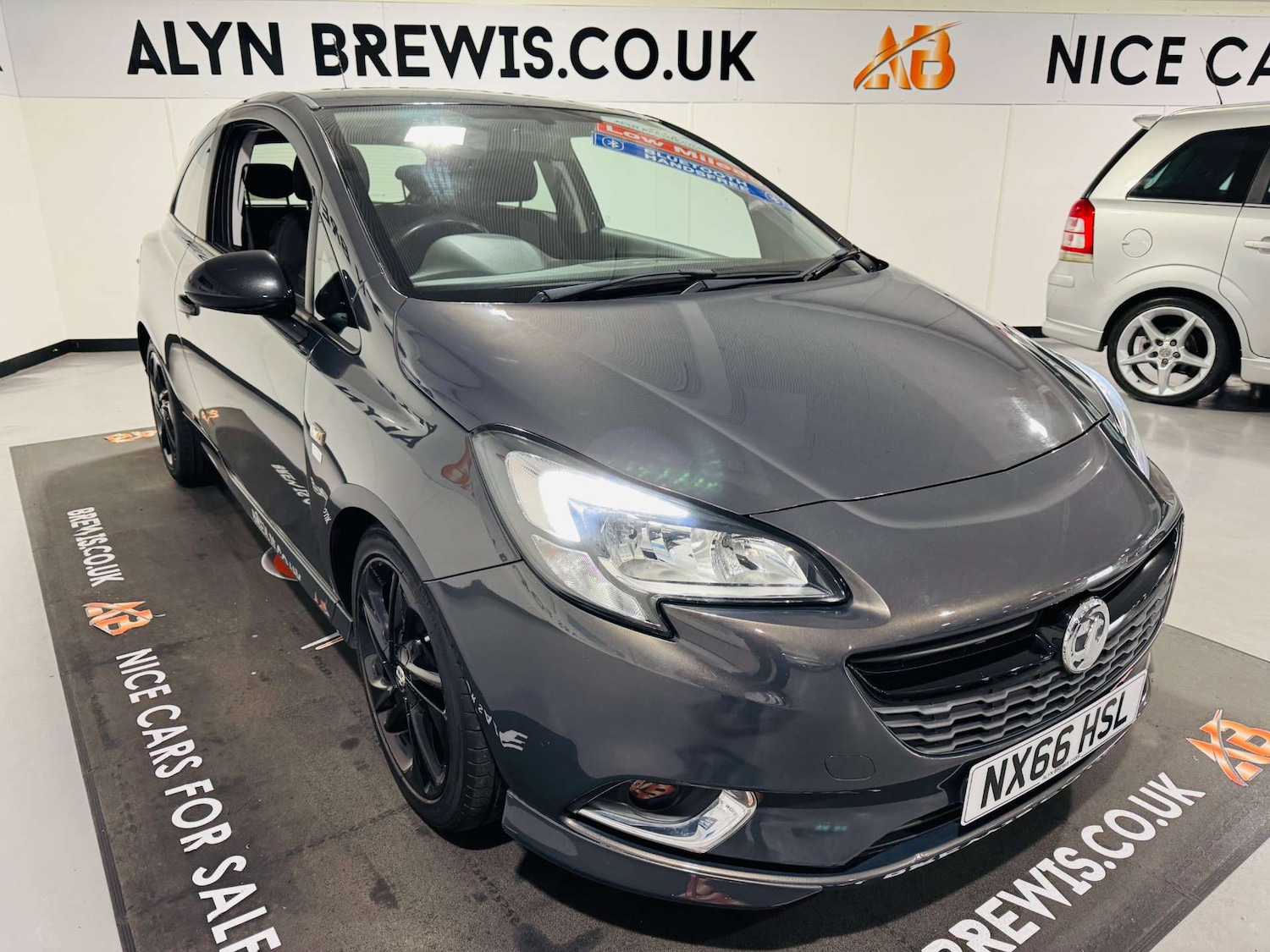 Used Vauxhall Corsa 2016 for sale - 77758662: Photo 2