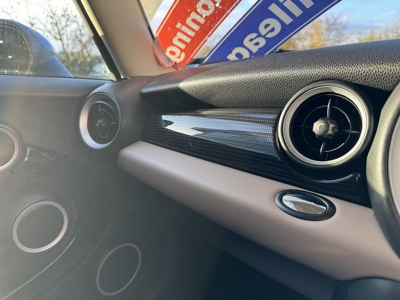 Used MINI Hatch 2013 for sale - 76686772: Photo 41