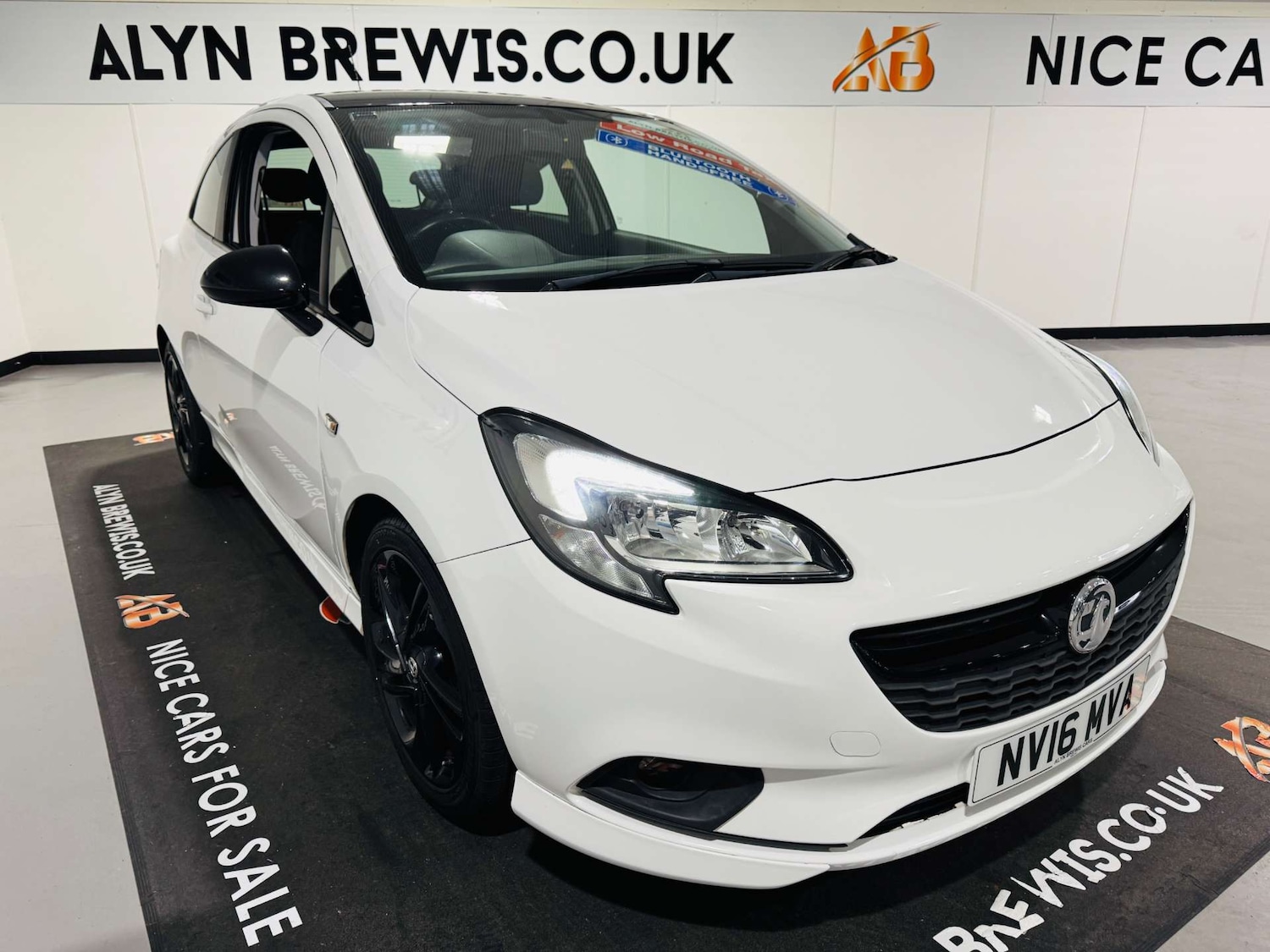 Used Vauxhall Corsa 2016 for sale - 77621891: Photo 2