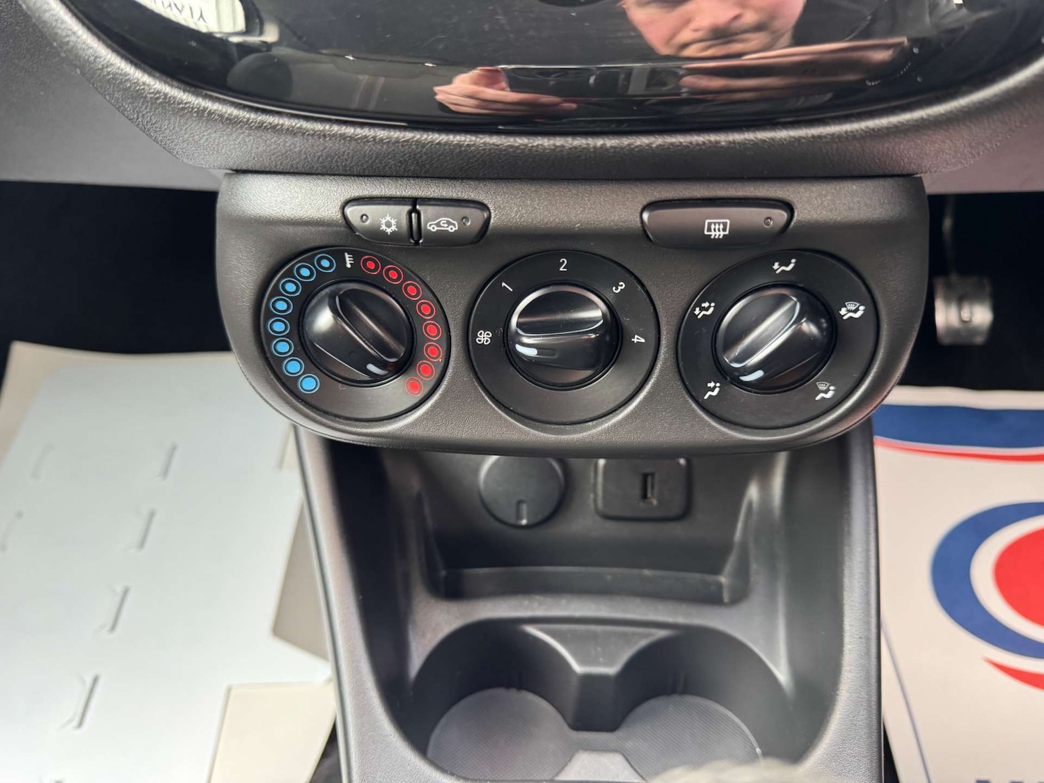 Used Vauxhall Corsa 2016 for sale - 77621891: Photo 42