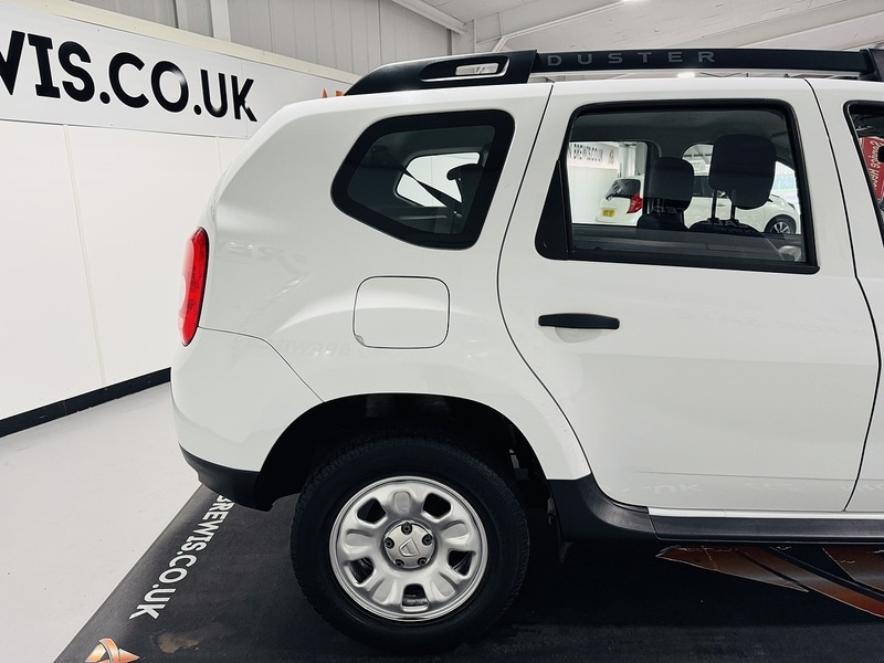 Used Dacia Duster 2015 for sale - 77168549: Photo 11