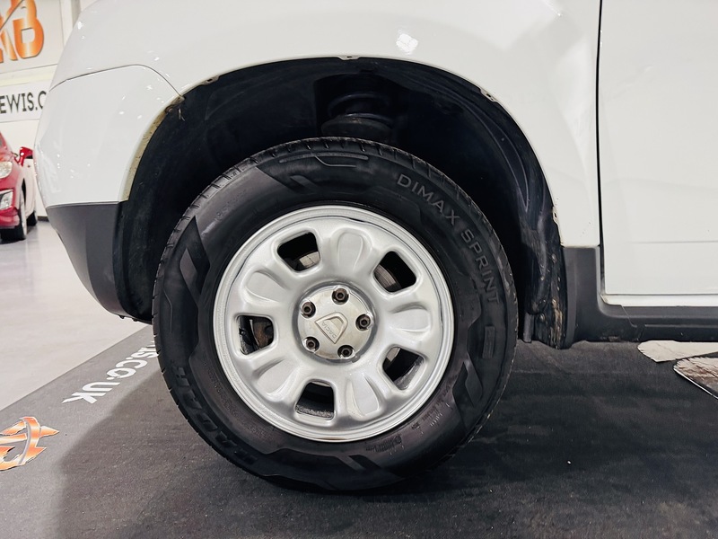 Used Dacia Duster 2015 for sale - 77168549: Photo 16