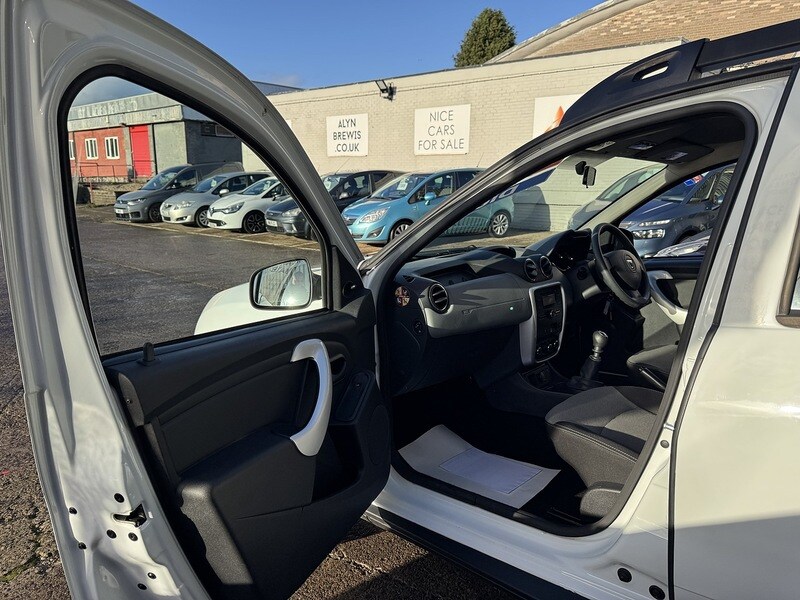 Used Dacia Duster 2015 for sale - 77168549: Photo 51