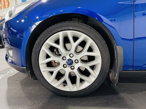 Used Ford Focus 2015 for sale - 76069255: Photo 16