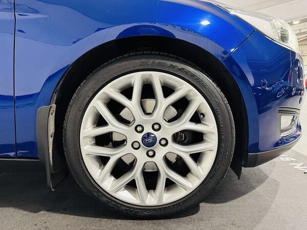 Used Ford Focus 2015 for sale - 76069255: Photo 17