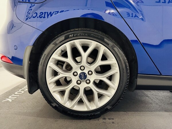 Used Ford Focus 2015 for sale - 76069255: Photo 18