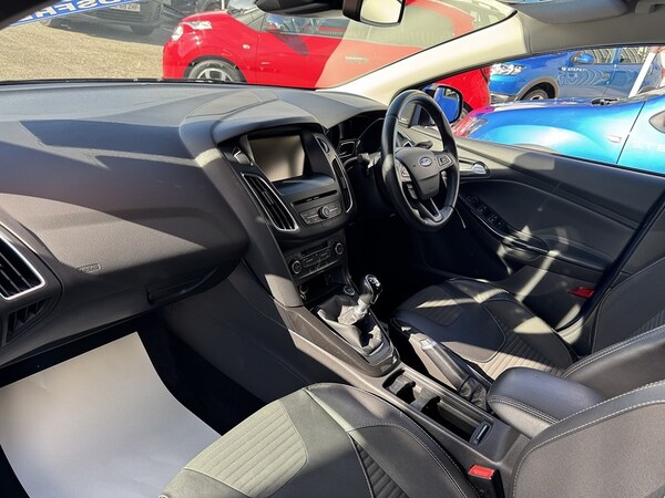 Used Ford Focus 2015 for sale - 76069255: Photo 27