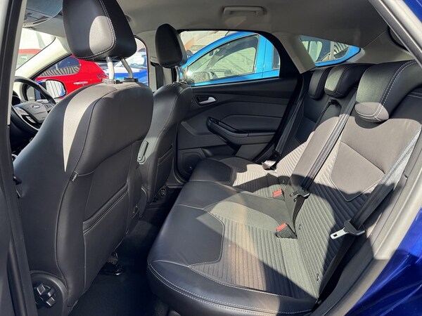 Used Ford Focus 2015 for sale - 76069255: Photo 29