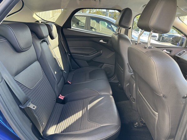 Used Ford Focus 2015 for sale - 76069255: Photo 30