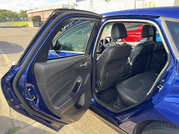 Used Ford Focus 2015 for sale - 76069255: Photo 59