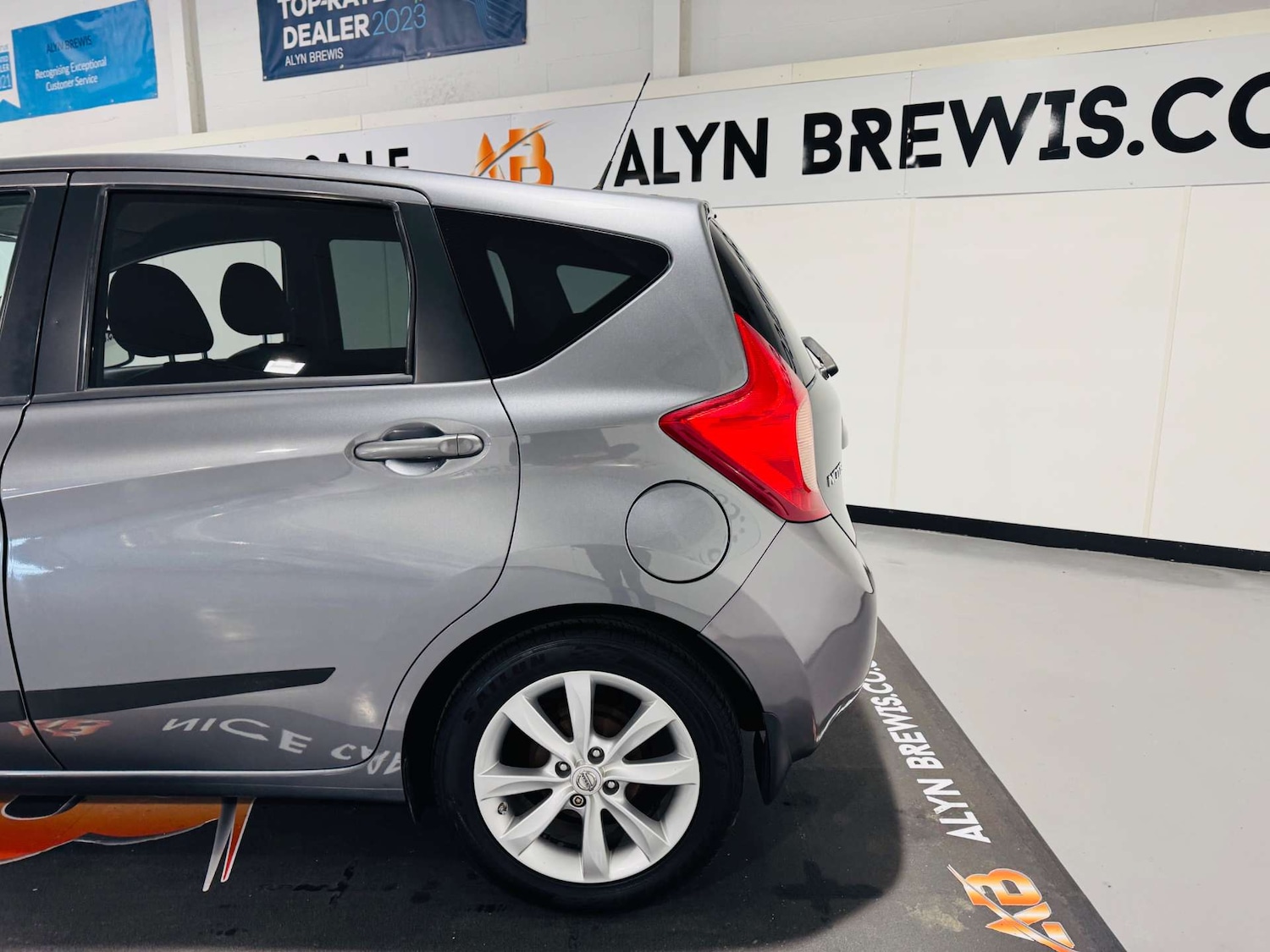 Used Nissan Note 2014 for sale - 77618878: Photo 12