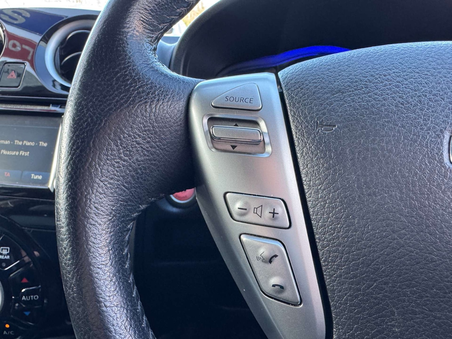 Used Nissan Note 2014 for sale - 77618878: Photo 50