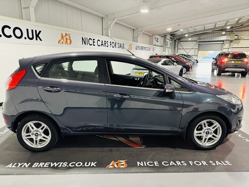 Used Ford Fiesta 2013 for sale - 76417999: Photo 3