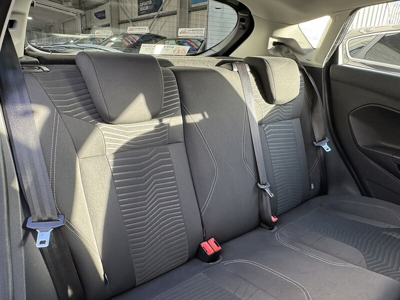 Used Ford Fiesta 2013 for sale - 76417999: Photo 31