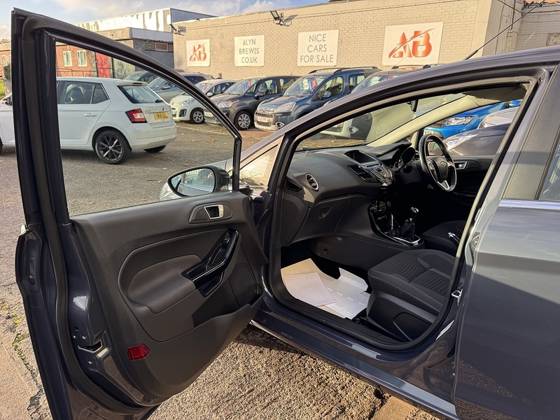 Used Ford Fiesta 2013 for sale - 76417999: Photo 53