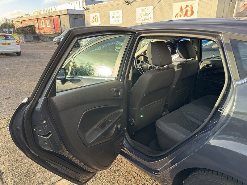 Used Ford Fiesta 2013 for sale - 76417999: Photo 54