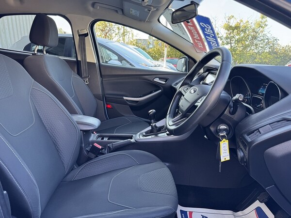 Used Ford Focus 2017 for sale - 76027051: Photo 34