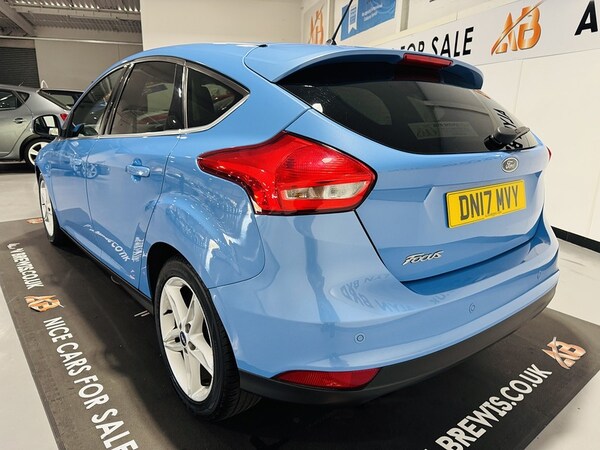 Used Ford Focus 2017 for sale - 76027051: Photo 5