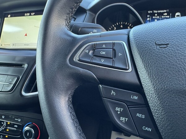Used Ford Focus 2017 for sale - 76027051: Photo 60