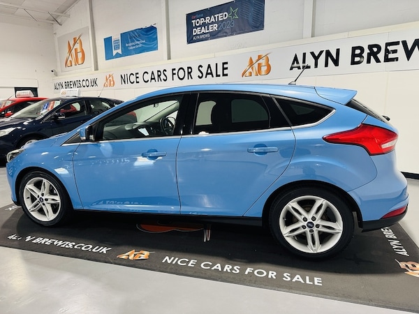 Used Ford Focus 2017 for sale - 76027051: Photo 6
