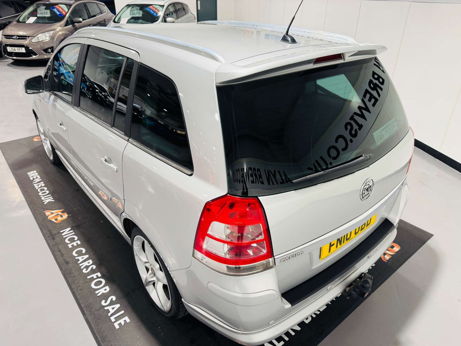 Used Vauxhall Zafira 2010 for sale - 77693811: Photo 25