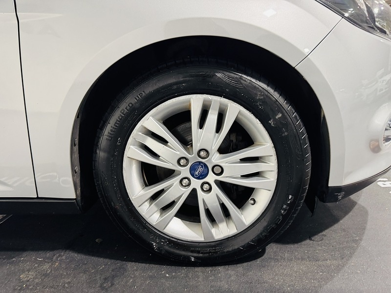 Used Ford Focus 2014 for sale - 76884427: Photo 17