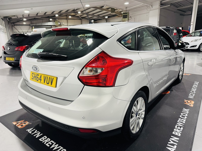 Used Ford Focus 2014 for sale - 76884427: Photo 4