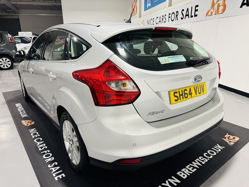 Used Ford Focus 2014 for sale - 76884427: Photo 5