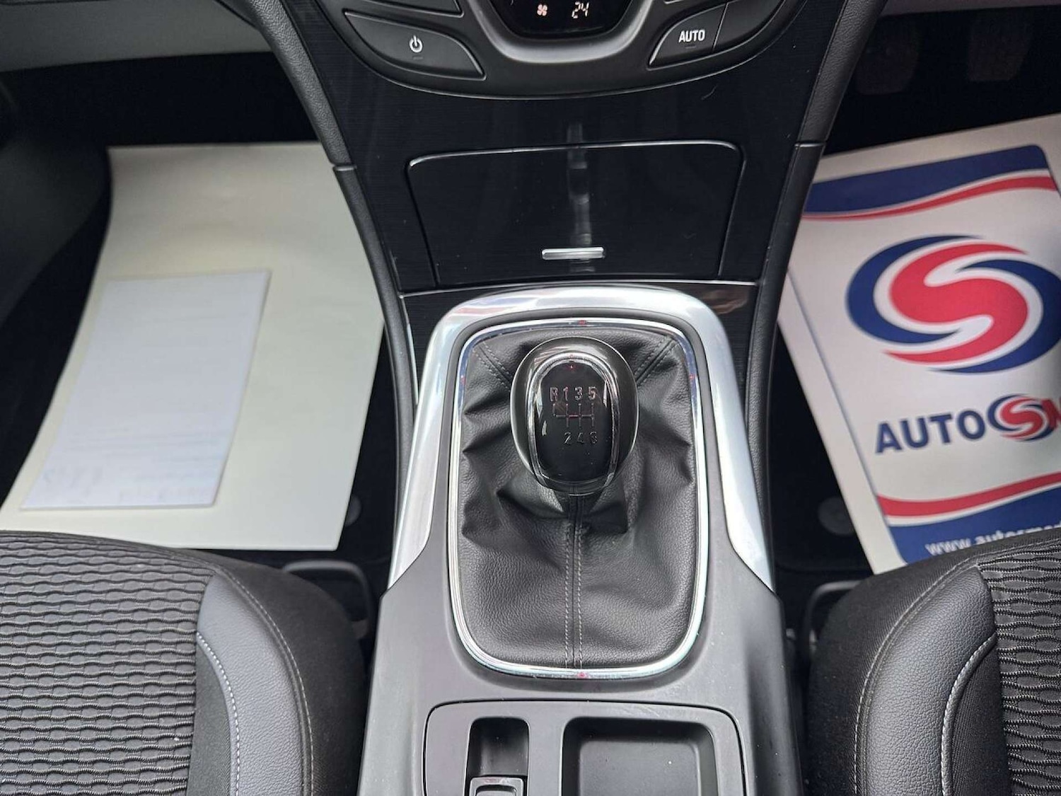 Used Vauxhall Insignia 2015 for sale - 77487288: Photo 46