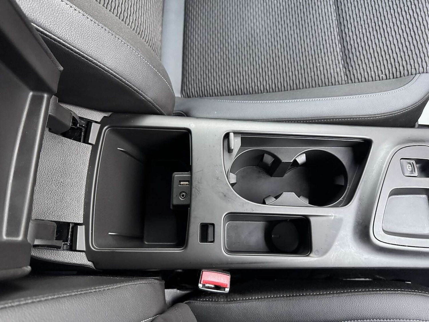 Used Vauxhall Insignia 2015 for sale - 77487288: Photo 48