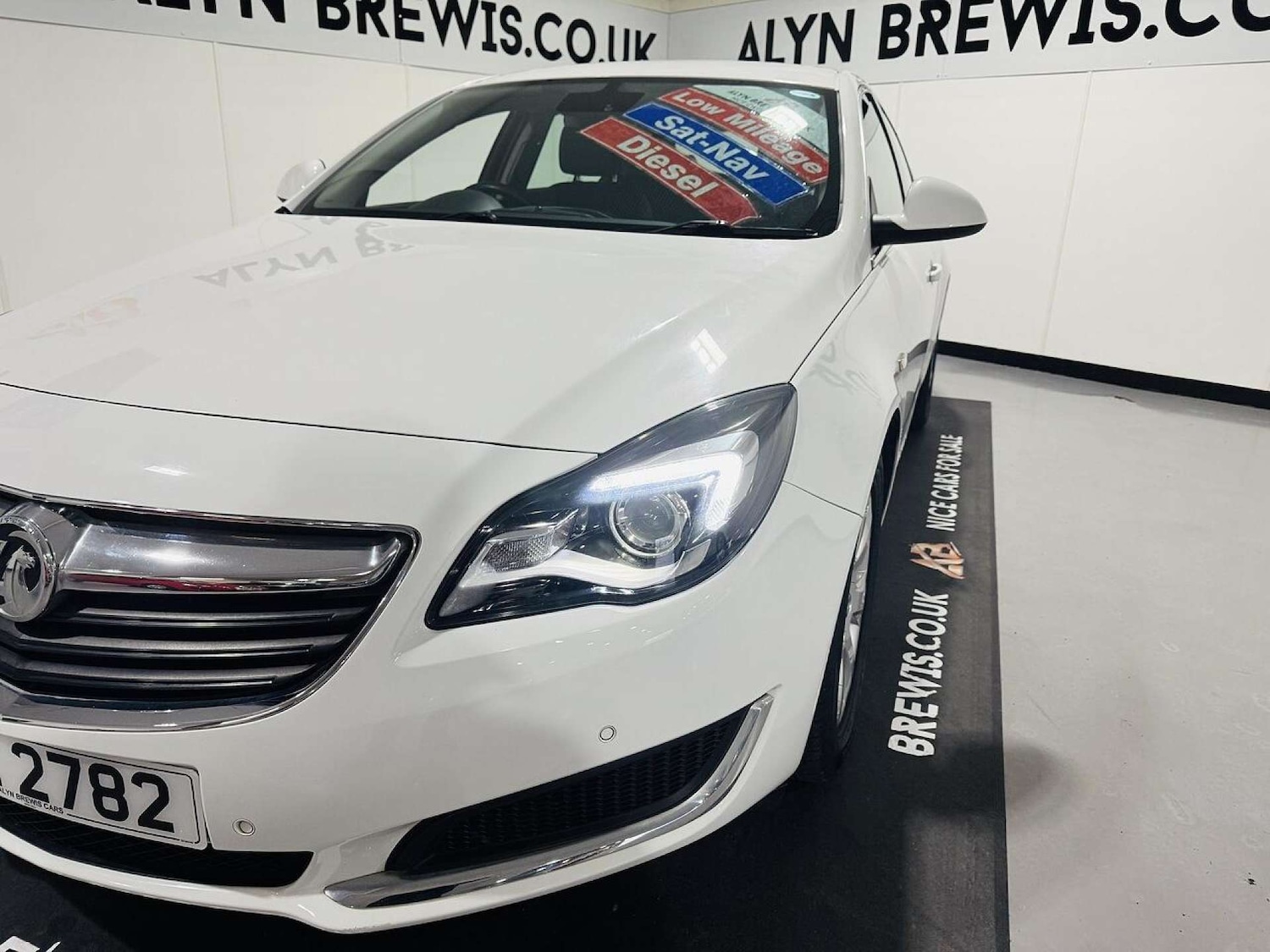 Used Vauxhall Insignia 2015 for sale - 77487288: Photo 7