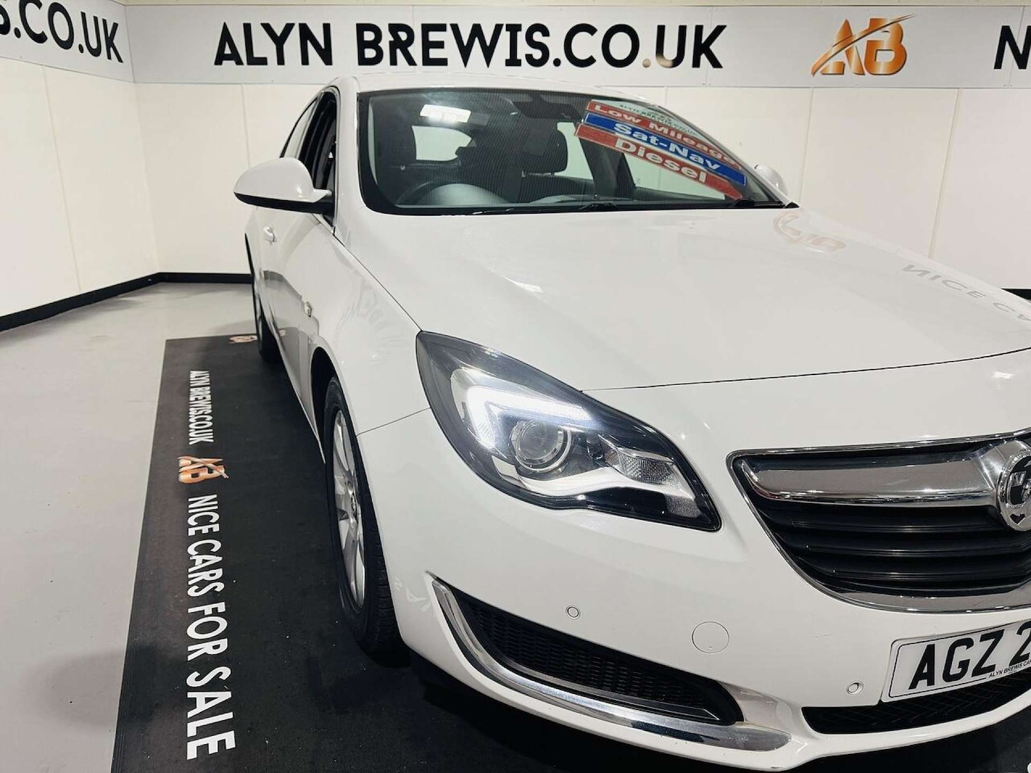 Used Vauxhall Insignia 2015 for sale - 77487288: Photo 8