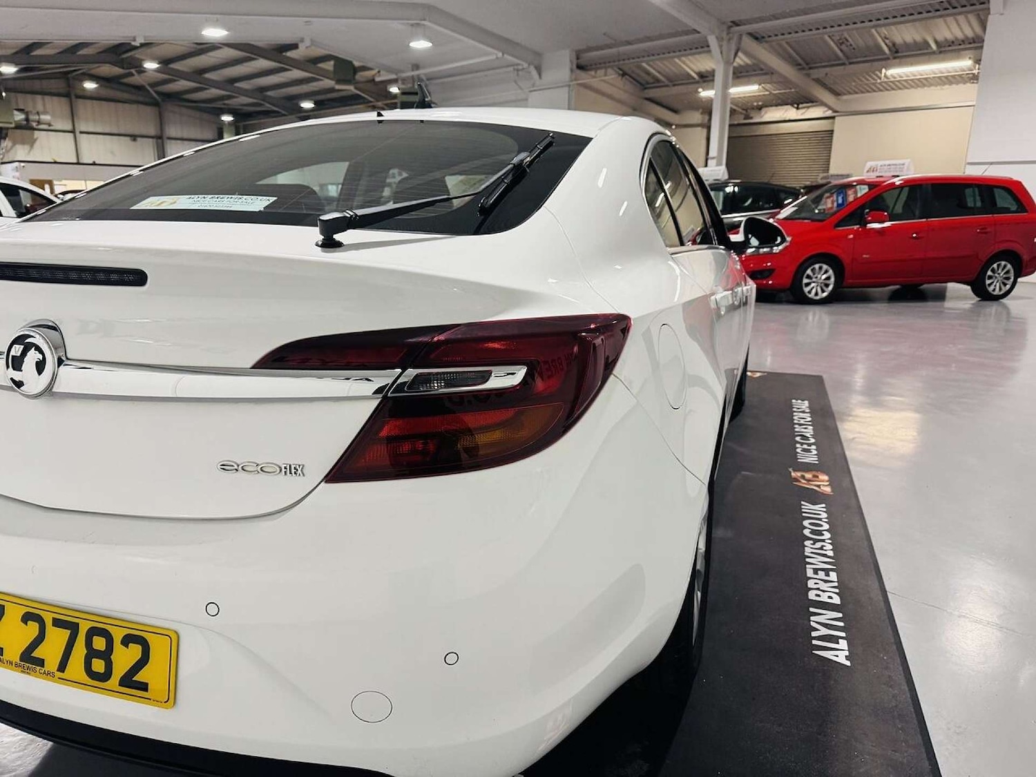 Used Vauxhall Insignia 2015 for sale - 77487288: Photo 9