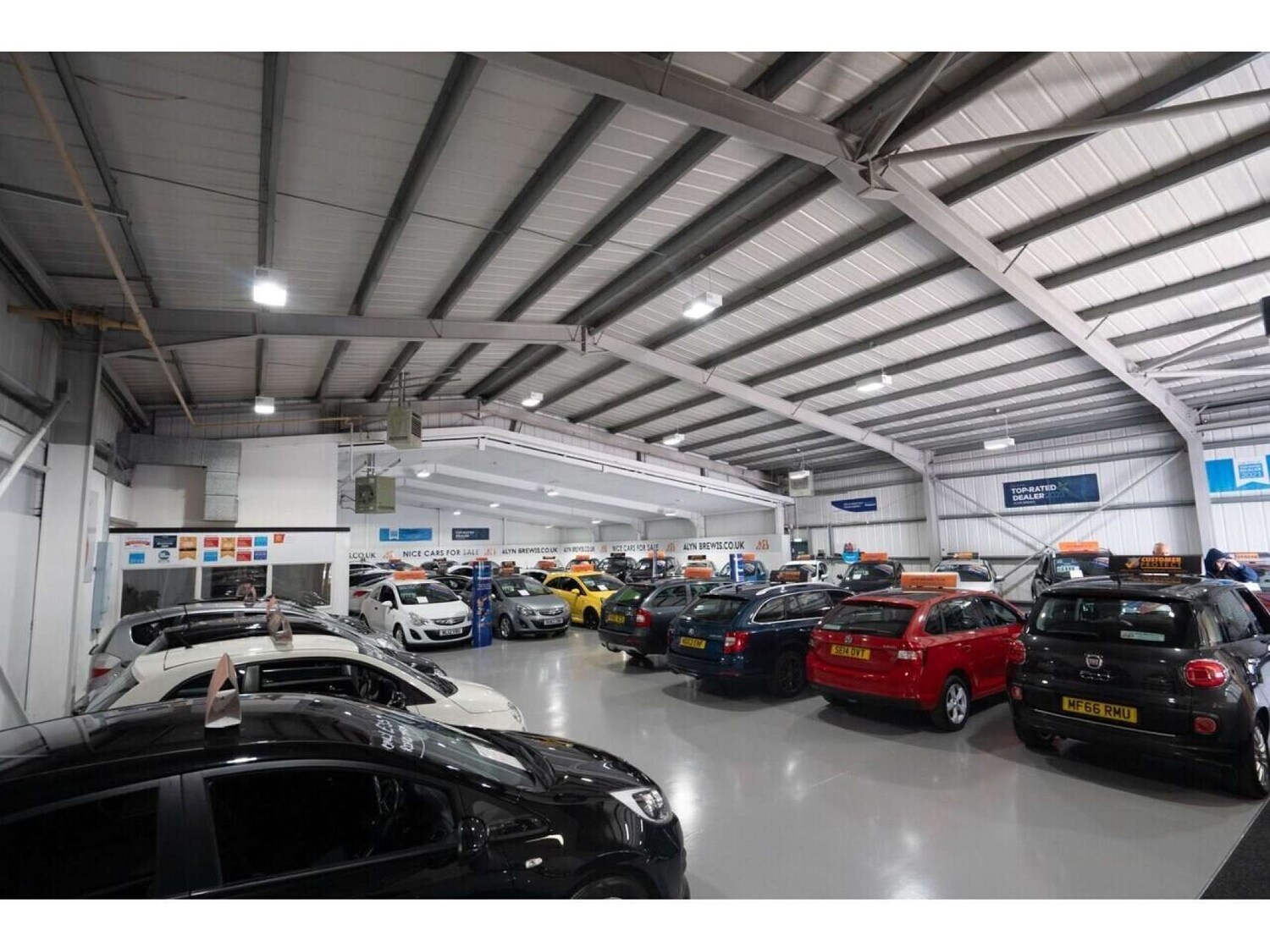 Used Vauxhall Insignia 2015 for sale - 77487288: Photo 98