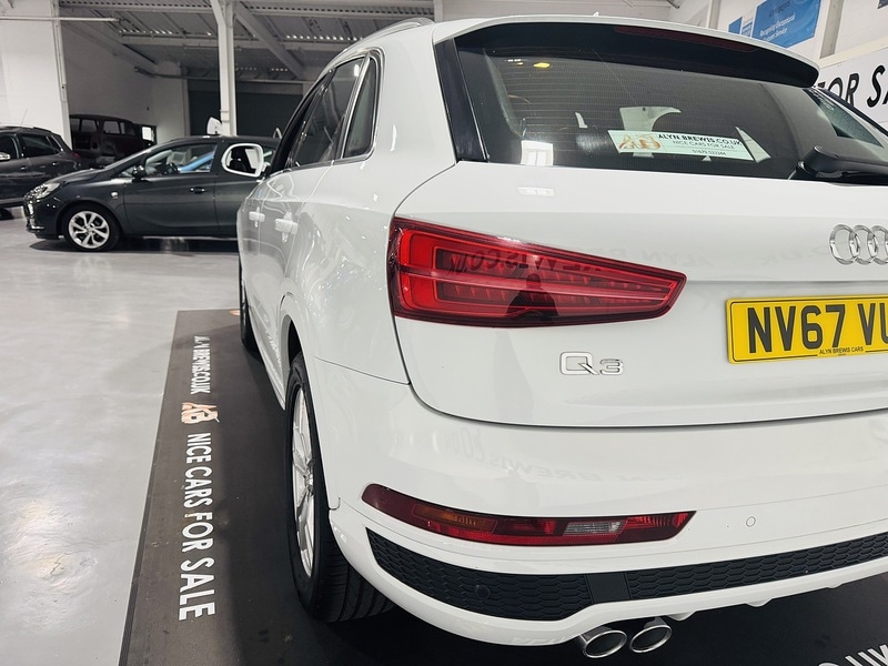 Used Audi Q3 2018 for sale - 76334068: Photo 10