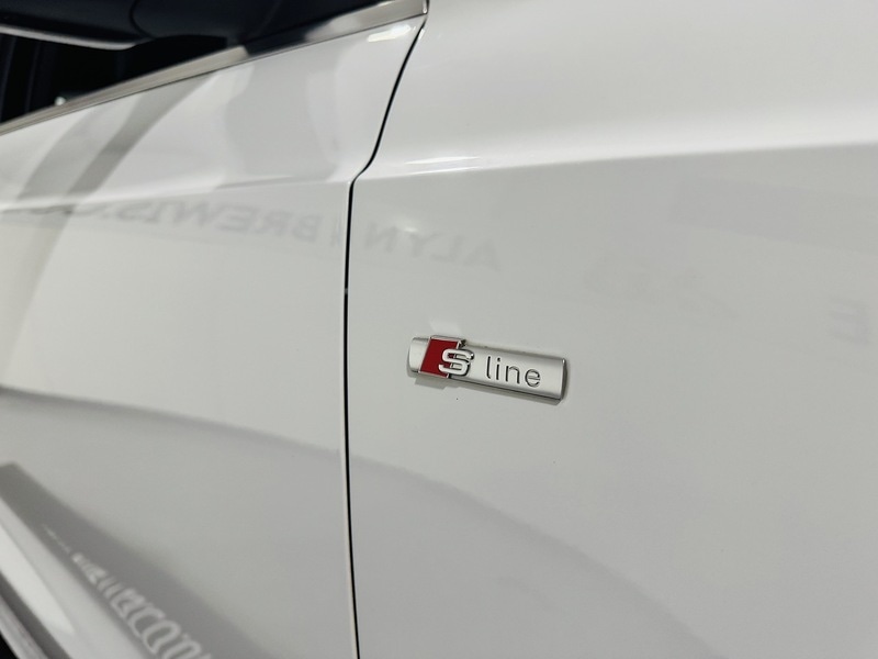 Used Audi Q3 2018 for sale - 76334068: Photo 21