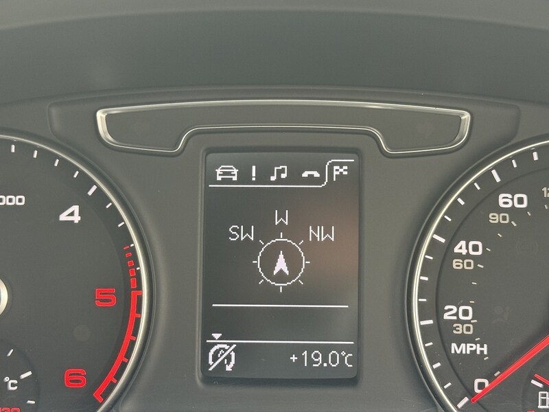 Used Audi Q3 2018 for sale - 76334068: Photo 47