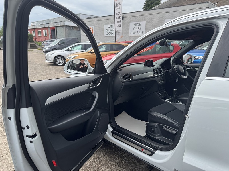 Used Audi Q3 2018 for sale - 76334068: Photo 74