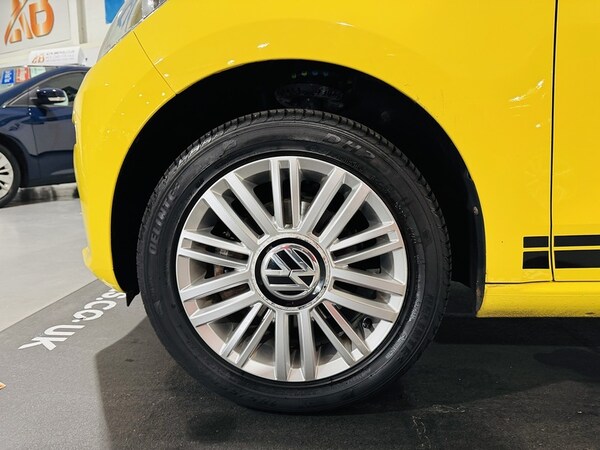 Used Volkswagen up! 2016 for sale - 76182024: Photo 16