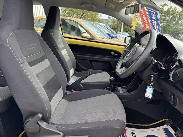 Used Volkswagen up! 2016 for sale - 76182024: Photo 31