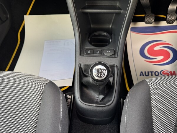 Used Volkswagen up! 2016 for sale - 76182024: Photo 37