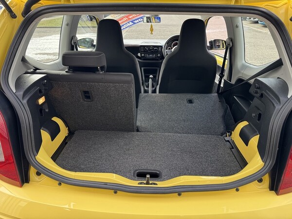 Used Volkswagen up! 2016 for sale - 76182024: Photo 51