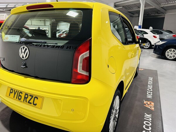 Used Volkswagen up! 2016 for sale - 76182024: Photo 9