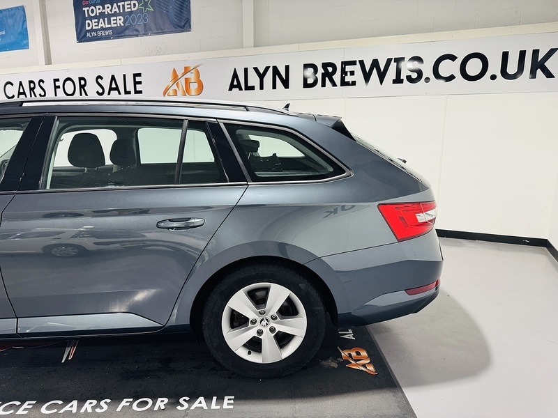 Used Skoda Superb 2015 for sale - 77125717: Photo 12