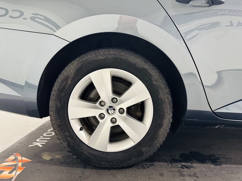 Used Skoda Superb 2015 for sale - 77125717: Photo 18