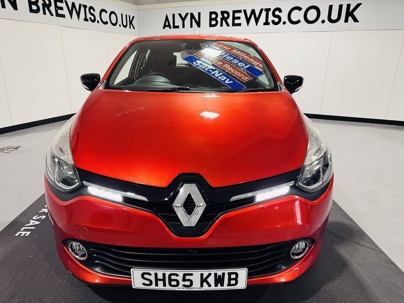 Used Renault Clio 2015 for sale - 76845891: Photo 21